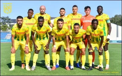 Quel est le surnom des joueurs de l&rsquo;&eacute;quipe de football de Nantes ?