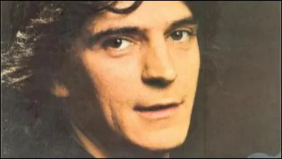 Qui est ce chanteur, auteur-compositeur et interpr&egrave;te du titre ''Nantes'' ?