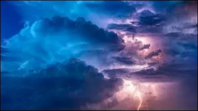 Quel type de nuage est associ&eacute; aux orages violents ?