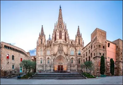 Barcelone est la capitale :