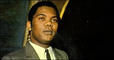 En 1967, de quelle origine &eacute;tait le chanteur Eduardo Nascimento ?