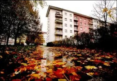 La ville de Sochaux se trouve dans le d&eacute;partement du Doubs.