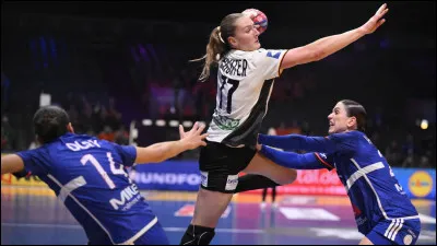 Quel joueur parmi ceux-ci n'est pas un handballeur ?