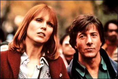 Quel est ce film, avec Dustin Hoffman, Laurence Olivier, Roy Scheider et Marthe Keller, dans lequel Babe Levy cherche &agrave; r&eacute;habiliter la m&eacute;moire de son p&egrave;re qui s'est suicid&eacute; pendant le MacCarthysme ?