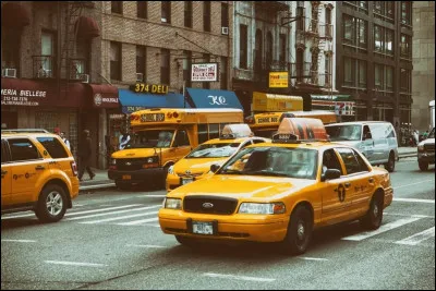 "Joe le taxi" est une chanson interpr&eacute;t&eacute;e par Vanessa Paradis.