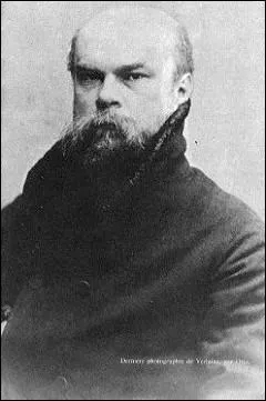 Selon Mallarm, tout lecteur de Verlaine peut :