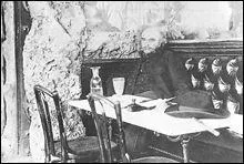 En 1870, il se marie avec Mathilde ge de 17 ans, il s'engage alors comme :