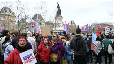 Pour commencer, te rebelles-tu souvent et pourquoi ?