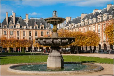 Qu'est devenue la ''Place Royale'' ?