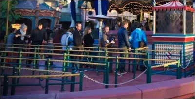&Agrave; quelle attraction appartient cette file d'attente ?