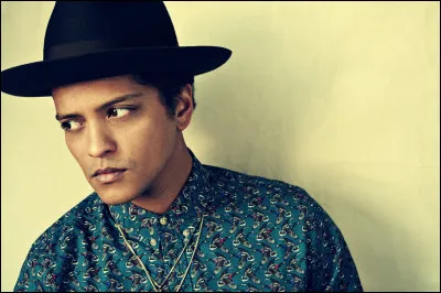 Qui est ce chanteur ?