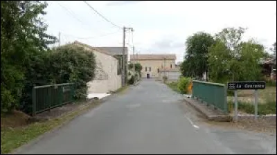 Je vous emm&egrave;ne maintenant en Nouvelle-Aquitaine, &agrave; Juscorps. Commune de l'aire d'attraction Niortaise, elle se situe dans le d&eacute;partement ...