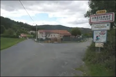 Hameau Altilig&eacute;rien, Orzilhac se situe en r&eacute;gion ...