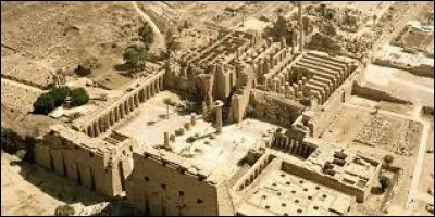 Quel est ce temple le plus c&eacute;l&egrave;bre d&rsquo;&Eacute;gypte ?