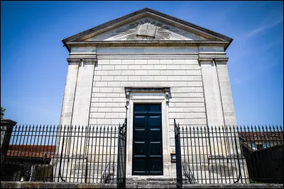 Un temple est aujourd'hui un &eacute;difice religieux....