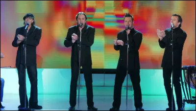 Quelle chanson a cappella s'est class&eacute;e premi&egrave;re du Top 50 en 1992 ?