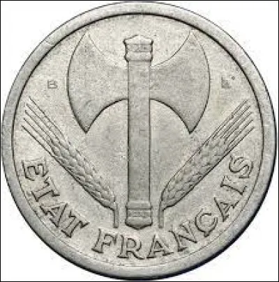 Quel est le nouvel emblème de la France, que l'on retrouve sur tous les documents officiels et sur les pièces de monnaie ?