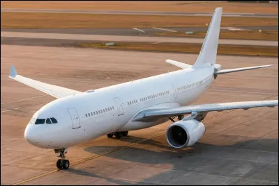 Quel avion de ligne est devenu le premier bir&eacute;acteur long-courrier d'Airbus ?