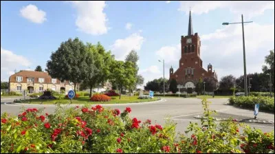 Ville du Nord de 7 000 habitants, situ&eacute;e pr&egrave;s de Douai, ancienne ville mini&egrave;re :