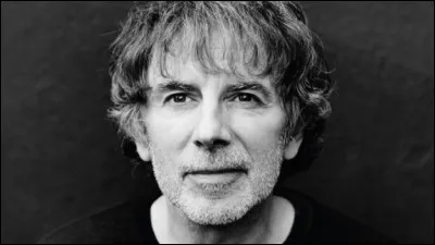 Qui est ce chanteur dont l'un des titres est '' Dracula'' ?