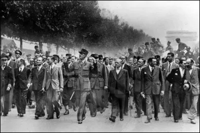 Dans quel ordre Charles de Gaulle, lors de son fameux discours &agrave; l'H&ocirc;tel de Ville, en 1944, &agrave; la lib&eacute;ration de Paris, prononce-t-il ces adjectifs ?