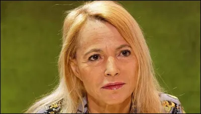 Qui est cette journaliste qui pr&eacute;sente ''L'Heure bleue'' sur France Inter ?