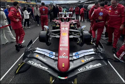 Le championnat constructeurs a &eacute;t&eacute; instaur&eacute; apr&egrave;s le championnat pilotes.
