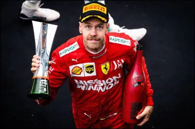 Sebastian Vettel a remport&eacute; au moins un Grand Prix avec un moteur Ferrari sans piloter pour Ferrari.
