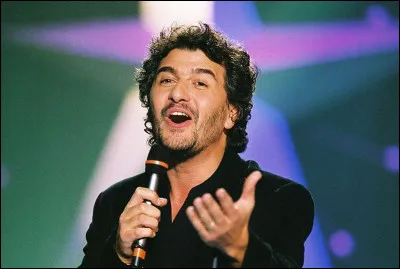 Qui est cet auteur-compositeur-interpr&egrave;te du titre ''Gr&acirc;ce &agrave; toi'' ?