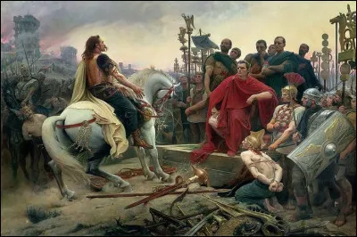 La c&eacute;l&egrave;bre bataille d'Al&eacute;sia, qui opposa les Gaulois aux Romains en 52 avant notre &egrave;re, marque un tournant majeur de l'histoire de la Gaule. Quel chef gaulois commandait les troupes lors de cet affrontement contre Jules C&eacute;sar ?