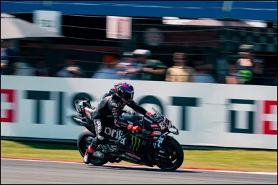 Tous les champions du monde MotoGP depuis 2002 ont d&eacute;j&agrave; remport&eacute; au moins une pole position en cat&eacute;gorie reine.