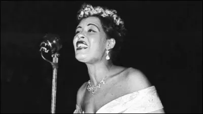 Qui est cette chanteuse am&eacute;ricaine, interpr&egrave;te du titre ''Strange Fruit'' ?