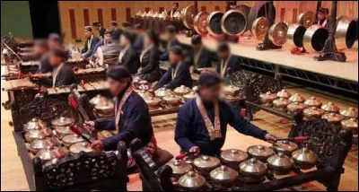 Le gamelan est un ensemble musical traditionnel de quel pays ?
