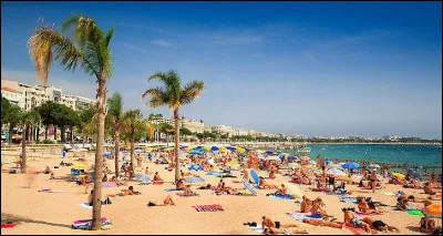 C'est sans doute une des plages les plus c&eacute;l&egrave;bres du cin&eacute;ma. O&ugrave; suis-je ?