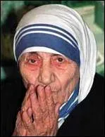 Est-il besoin de la prsenter ? Elle est surnomme 'Mre Courage' ?