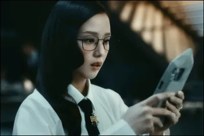 Dans quel MV cette sc&egrave;ne appara&icirc;t-elle ?