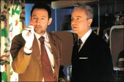 Quels sont les noms des deux agents du FBI incarn&eacute;s par Kad et Olivier dans le film "Mais qui a tu&eacute; Pamela Rose" ?