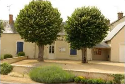 Nous sommes dans le Centre-Val-de-Loire, &agrave; Lizeray. Petit village de 81 habitants, dans l'aire d'attraction Issoldunoise, il se situe dans le d&eacute;partement ...