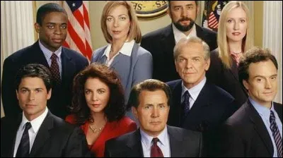 De quel prix Nobel le pr&eacute;sident Bartlet a-t-il &eacute;t&eacute; laur&eacute;at dans la s&eacute;rie "&Agrave; la Maison-Blanche" ?