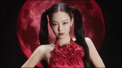 Que penses-tu de cette fille ?