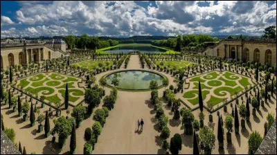 Histoire - Qui a &eacute;t&eacute; le jardinier de Louis XIV entre 1645 et 1700 ?