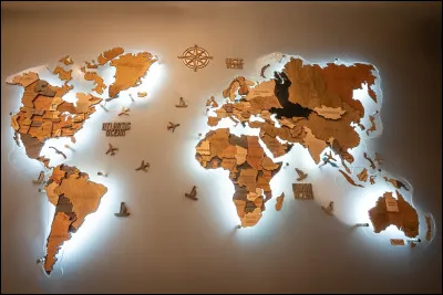 Quel pays n'est pas frontalier de la Chine ?