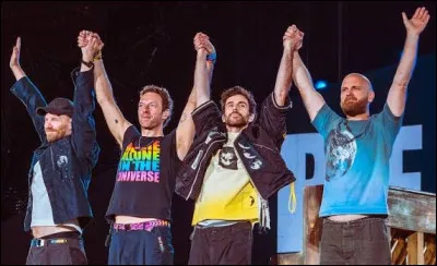 Comment se nomme le leader du groupe Coldplay ?