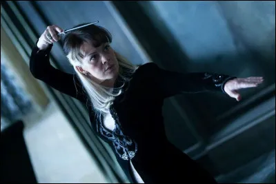 5 : Narcissa MalefoyEst-elle une mangemort ?