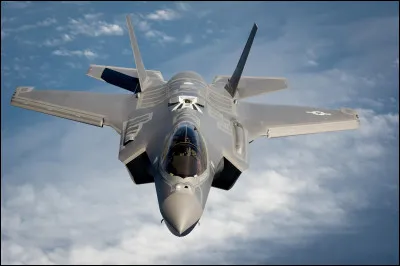 Les satellites g&eacute;ostationnaires sont &agrave; une altitude de...