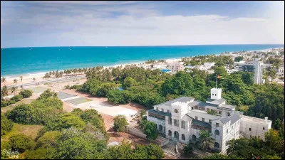 Quel pays d'Afrique a pour capitale Lom&eacute; ?