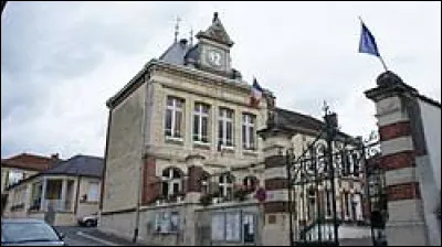 Village viticole, dans l'aire d'attraction Sparnacienne, Cumi&egrave;res se situe dans le d&eacute;partement ...