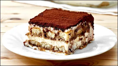 Quel est le d&eacute;lai de repos entre la conception et la d&eacute;gustation du tiramisu ?