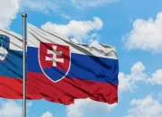 Quiz Vexillologie - Les drapeaux à trois bandes horizontales de même dimension portant du rouge en bas