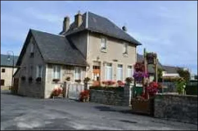 Nous commen&ccedil;ons notre promenade en Auvergne-Rh&ocirc;ne-Alpes, &agrave; Anterrieux. Village de l'arrondissement de Saint-Flour, il se situe dans le d&eacute;partement ...